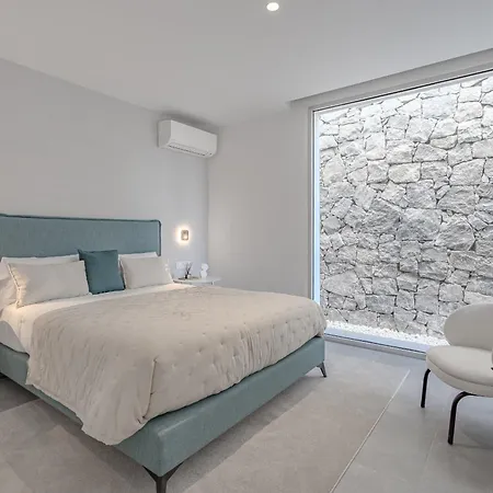 Villa Rokabella Luxury Villas