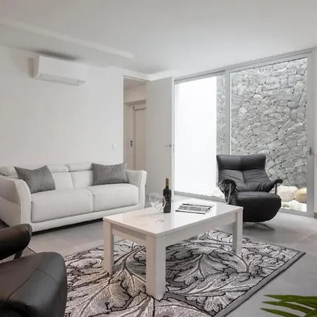 Rokabella Luxury Villas