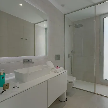 וילה Rokabella Luxury Villas *