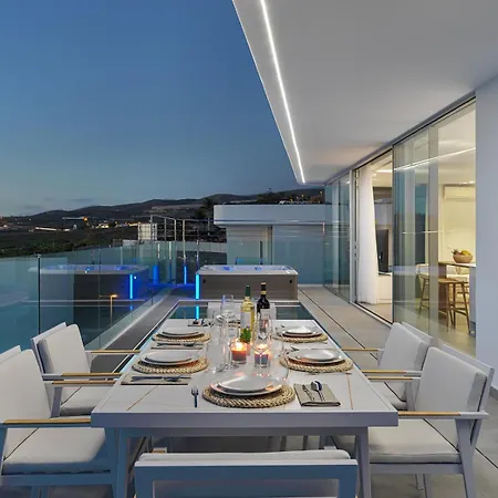 Rokabella Luxury Villas
