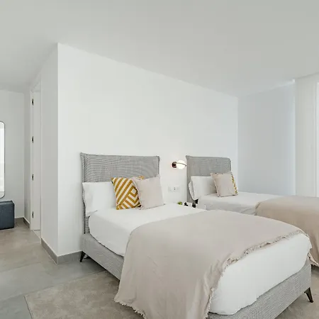 וילה Rokabella Luxury Villas אדחה