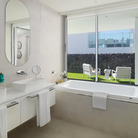 Rokabella Luxury Villas וילה אדחה